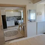 Salome Neo Appartement *