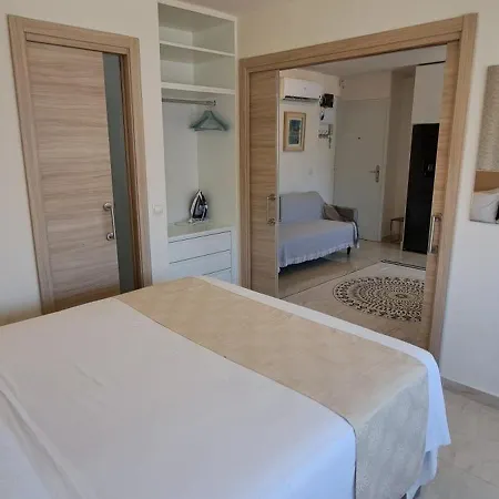 Salome Neo Apartment