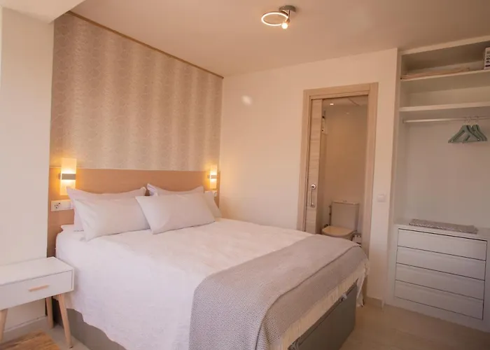 Salome Neo * Torremolinos