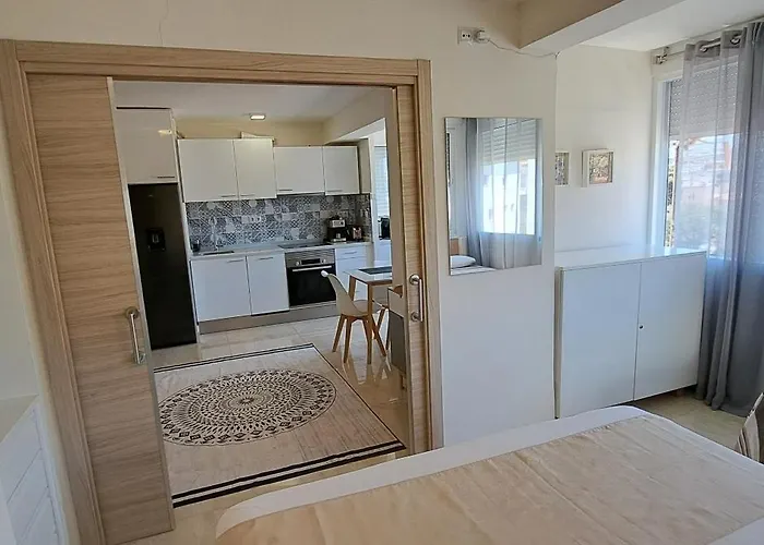 Salome Neo Appartement *